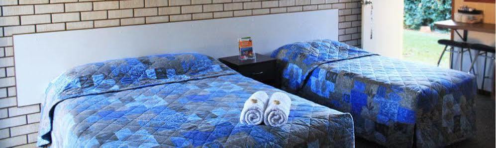 Emerald Tower Motor Inn Ngoại thất bức ảnh